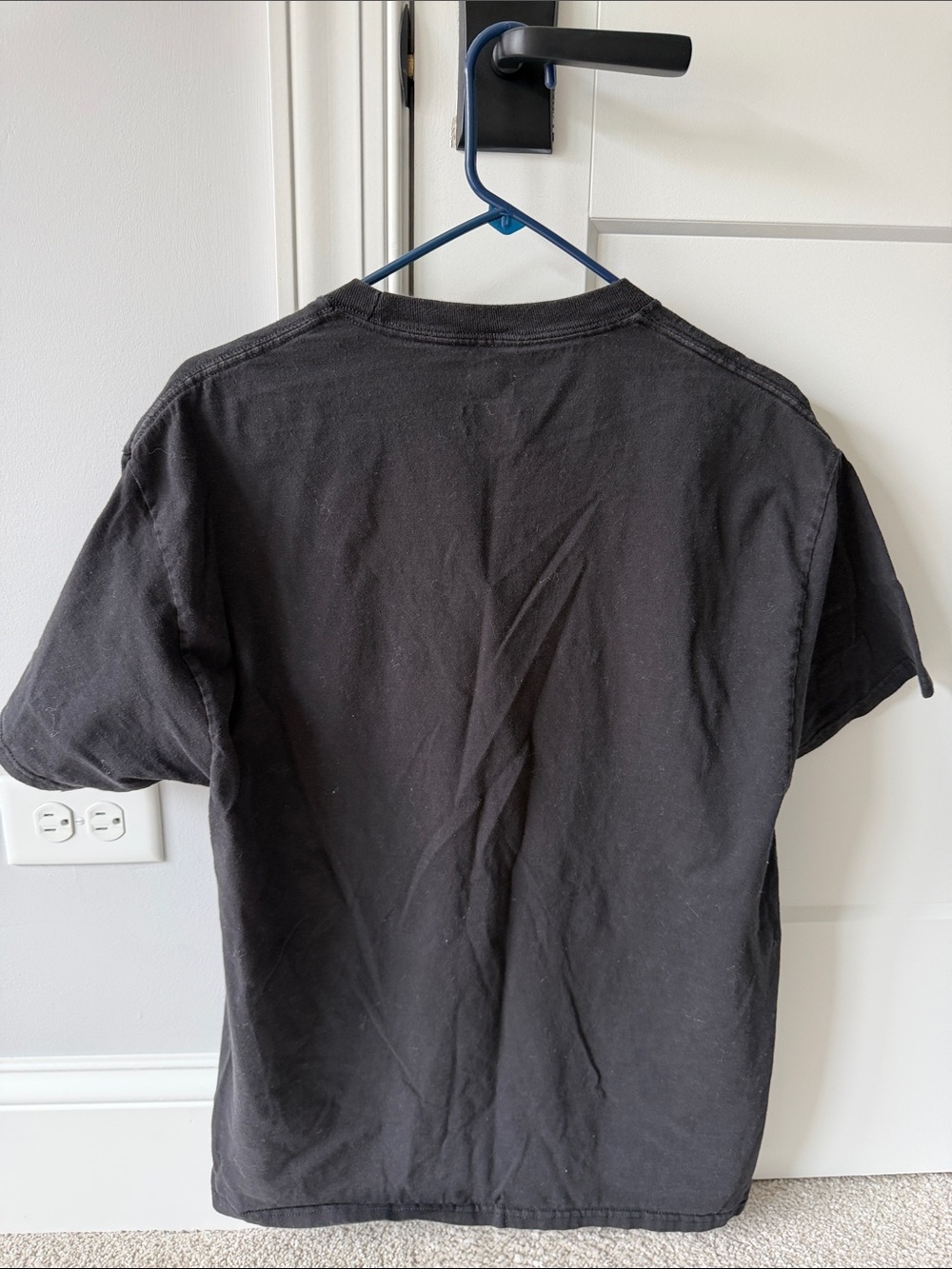 Hanes Men’s Beefy Vintage Mickey Tee - Picture 3 of 4